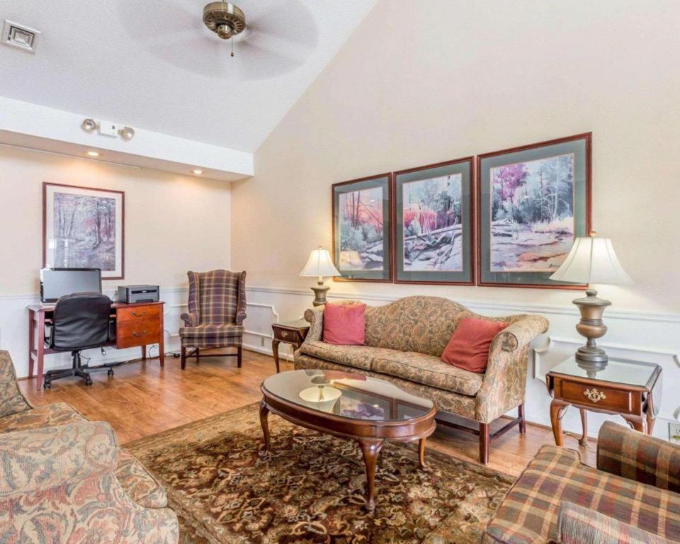 Rodeway Inn Sylacauga Hwy 280 Dış mekan fotoğraf